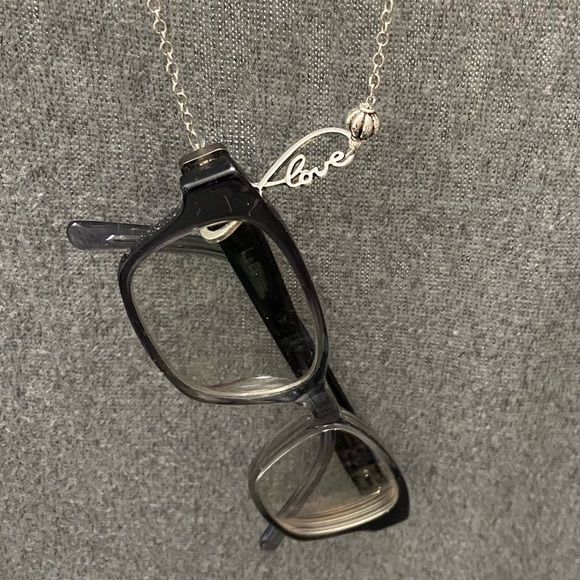 Infinity Lanyard for eyeglasses NEW - Picture 3 of 3